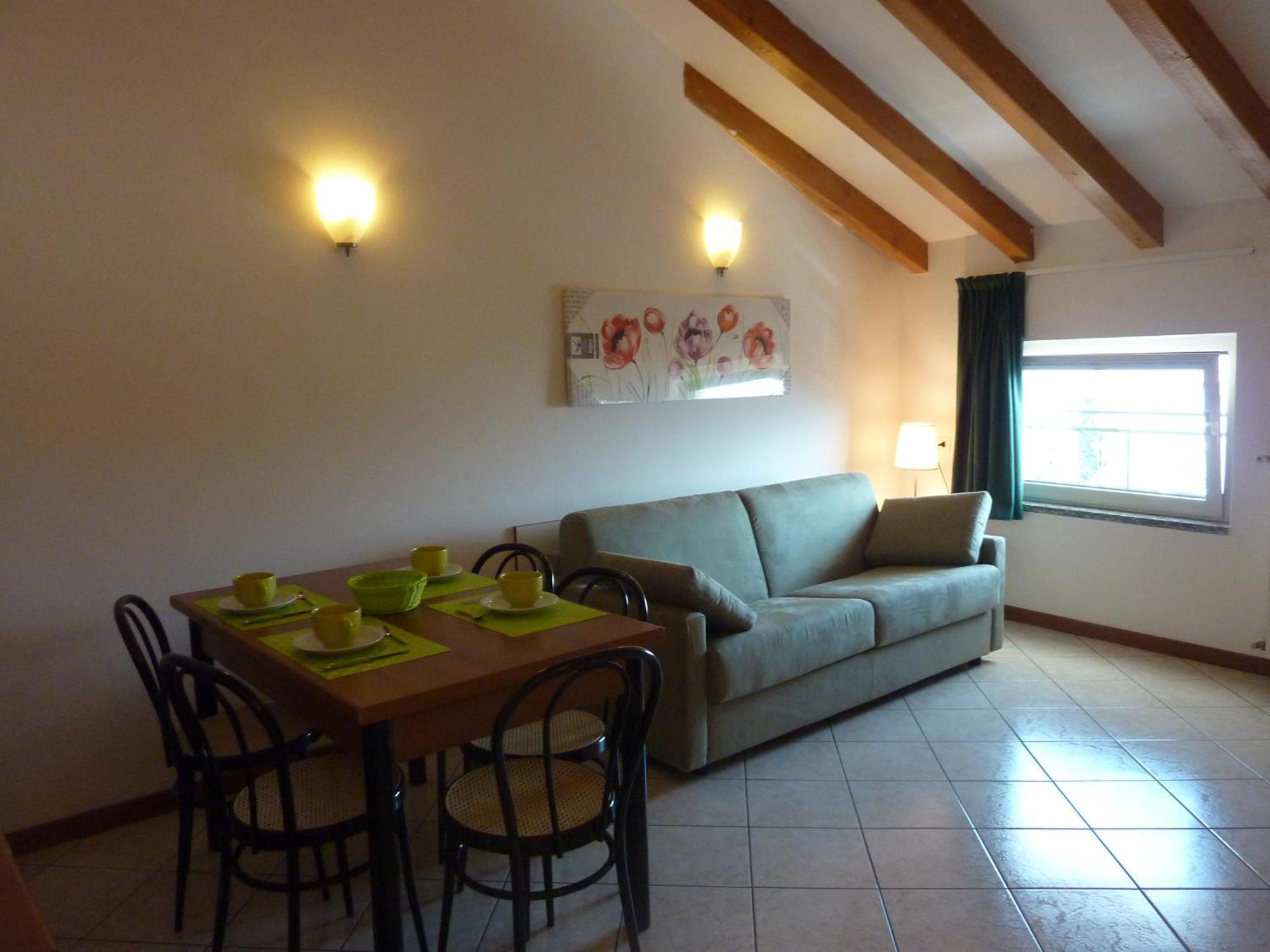 Residence Riva Del Lario Gravedona Kültér fotó