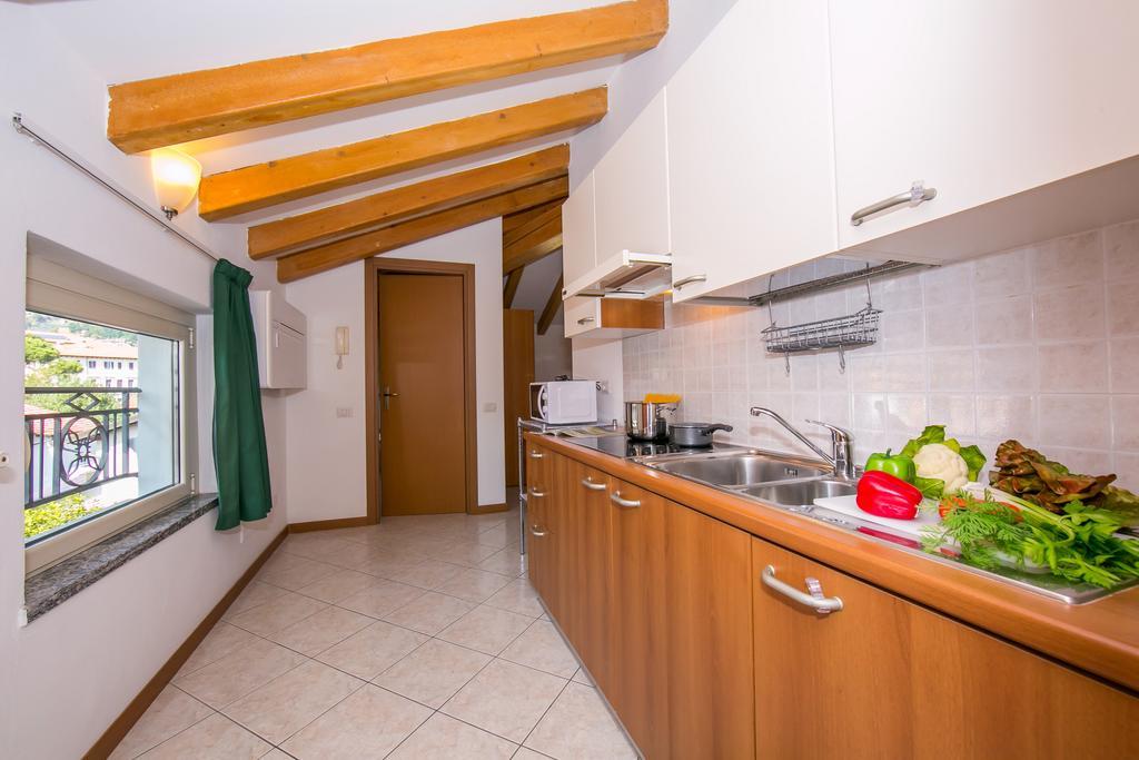 Residence Riva Del Lario Gravedona Kültér fotó