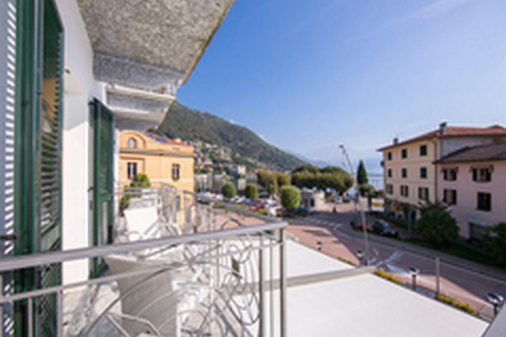 Residence Riva Del Lario Gravedona Kültér fotó
