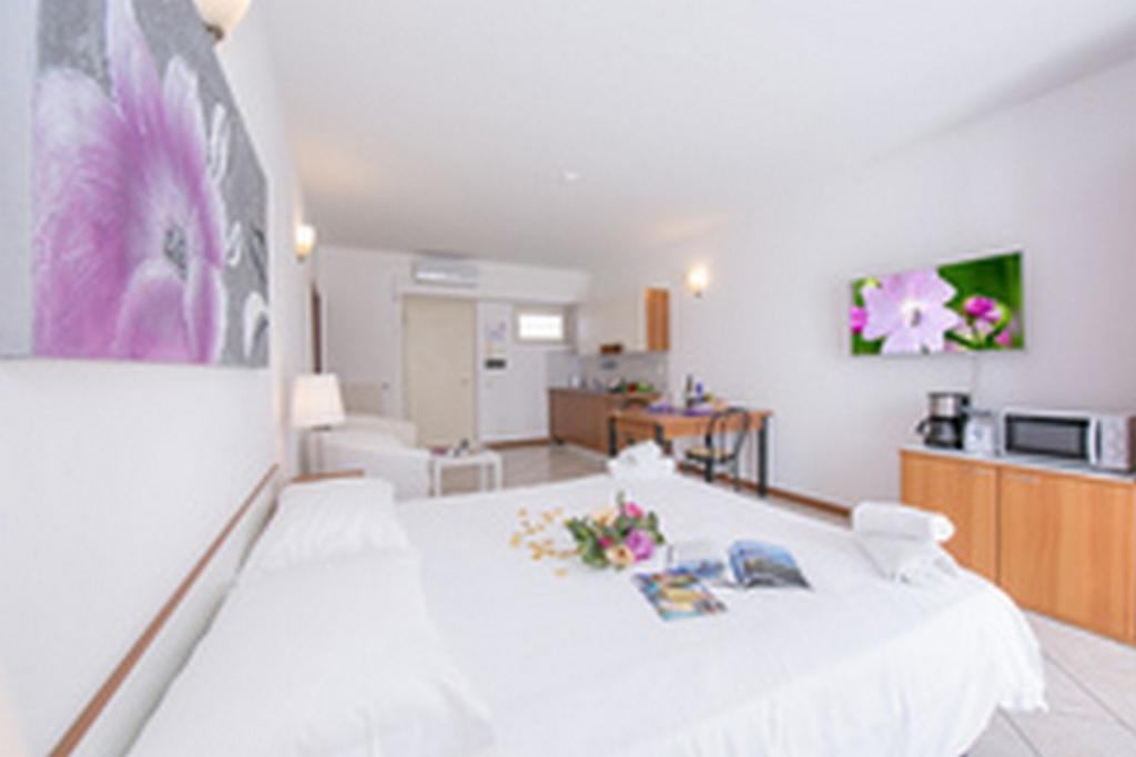 Residence Riva Del Lario Gravedona Kültér fotó