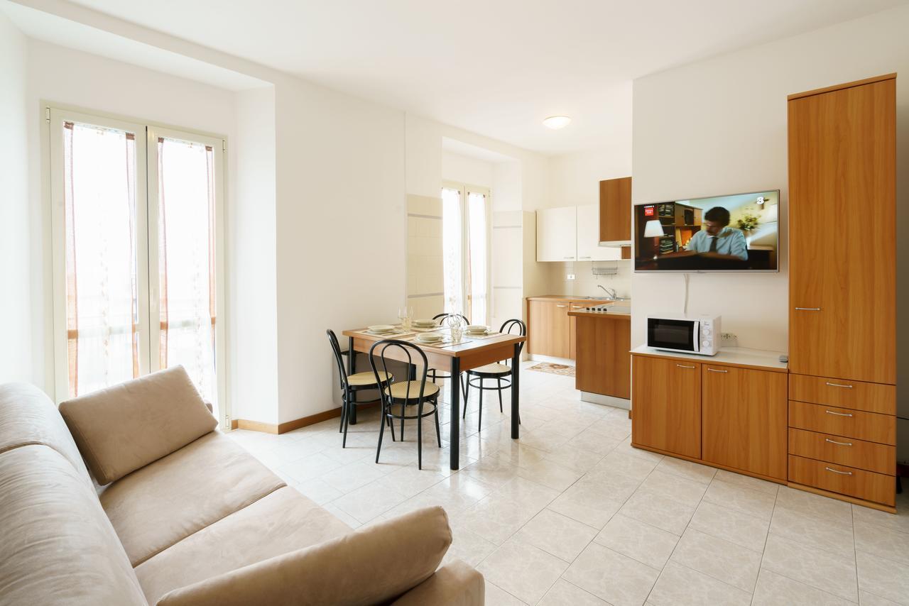 Residence Riva Del Lario Gravedona Kültér fotó